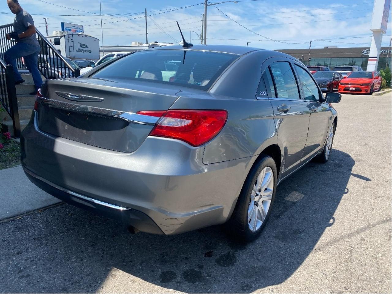 2013 Chrysler 200 Touring, No Accidents, Very Well Maintaied Photo