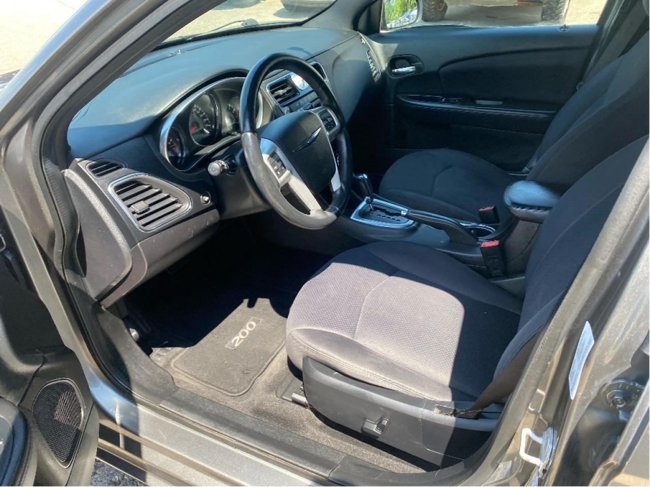 2013 Chrysler 200 Touring, No Accidents, Very Well Maintaied Photo