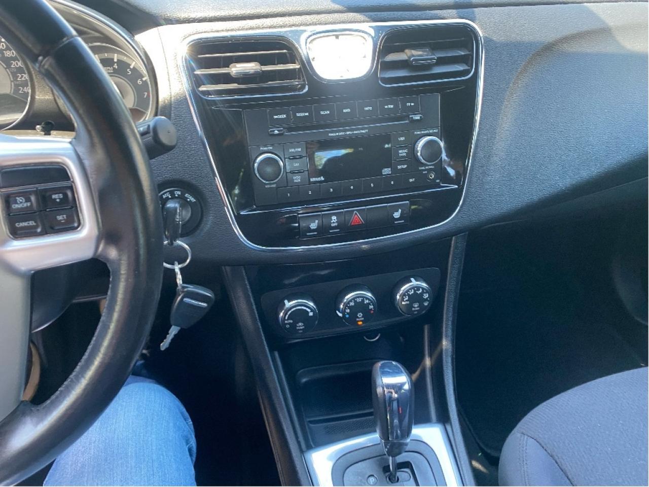 2013 Chrysler 200 Touring, No Accidents, Very Well Maintaied Photo