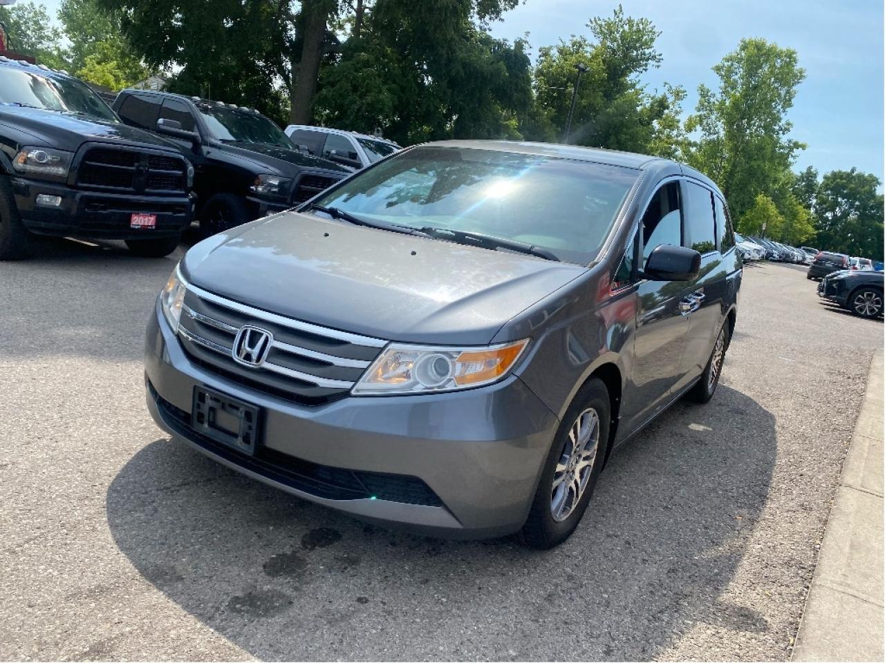 2011 Honda Odyssey EX Photo