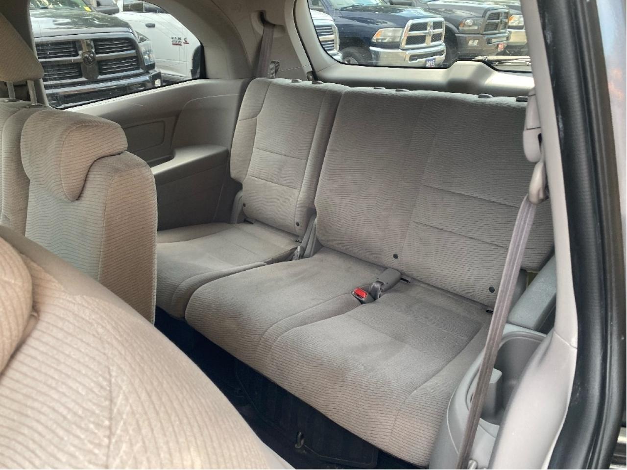 2011 Honda Odyssey EX Photo