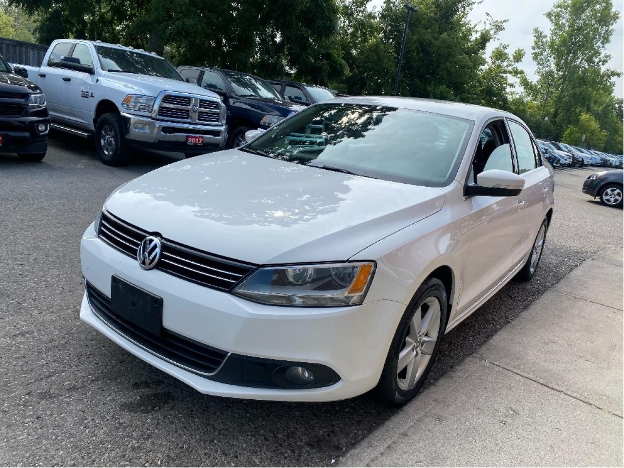 2012 Volkswagen Jetta Sedan TDI Diesel Photo