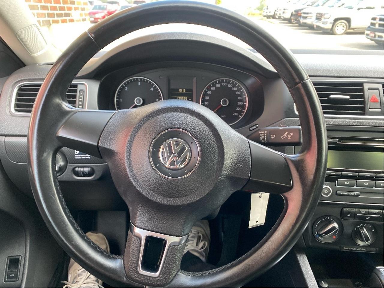 2012 Volkswagen Jetta Sedan TDI Diesel Photo