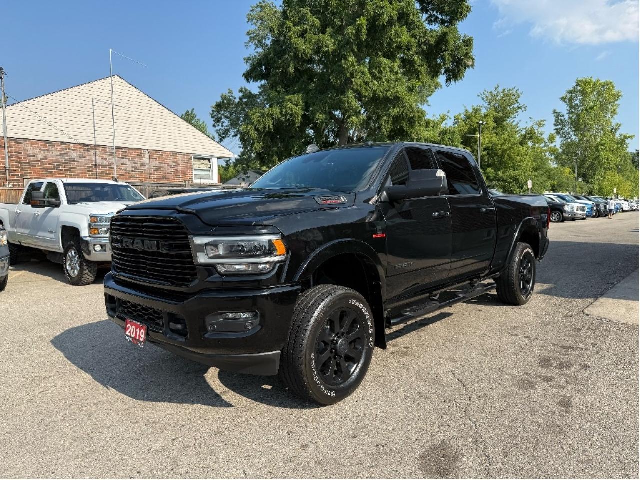 2019 RAM 2500 Laramie, Cummins Diesel, Loaded, One Owner Photo2