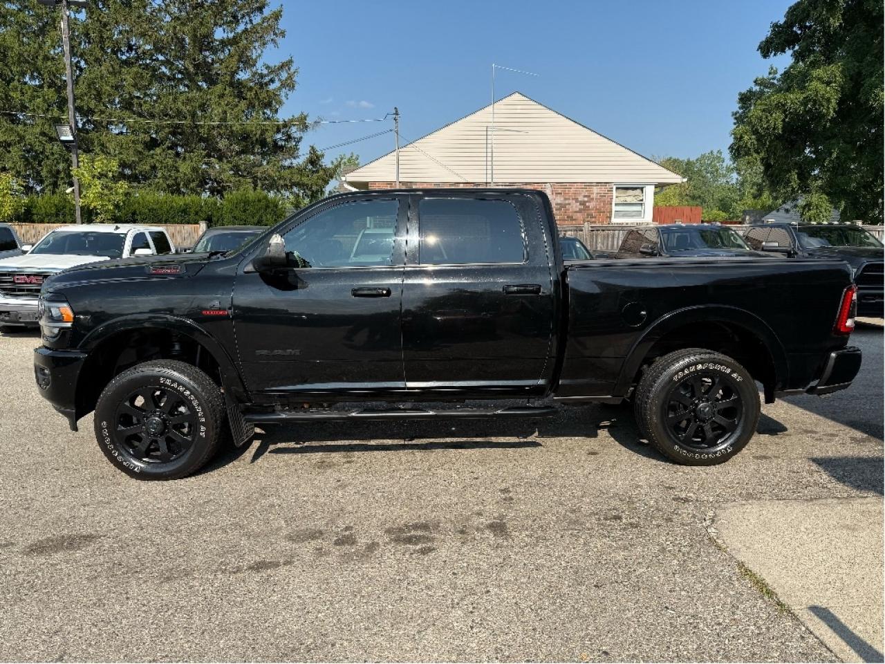 2019 RAM 2500 Laramie, Cummins Diesel, Loaded, One Owner Photo3
