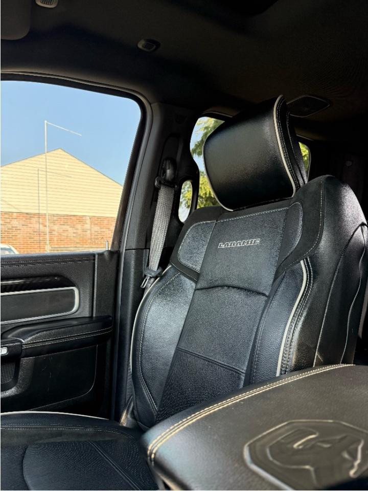 2019 RAM 2500 Laramie, Cummins Diesel, Loaded, One Owner Photo