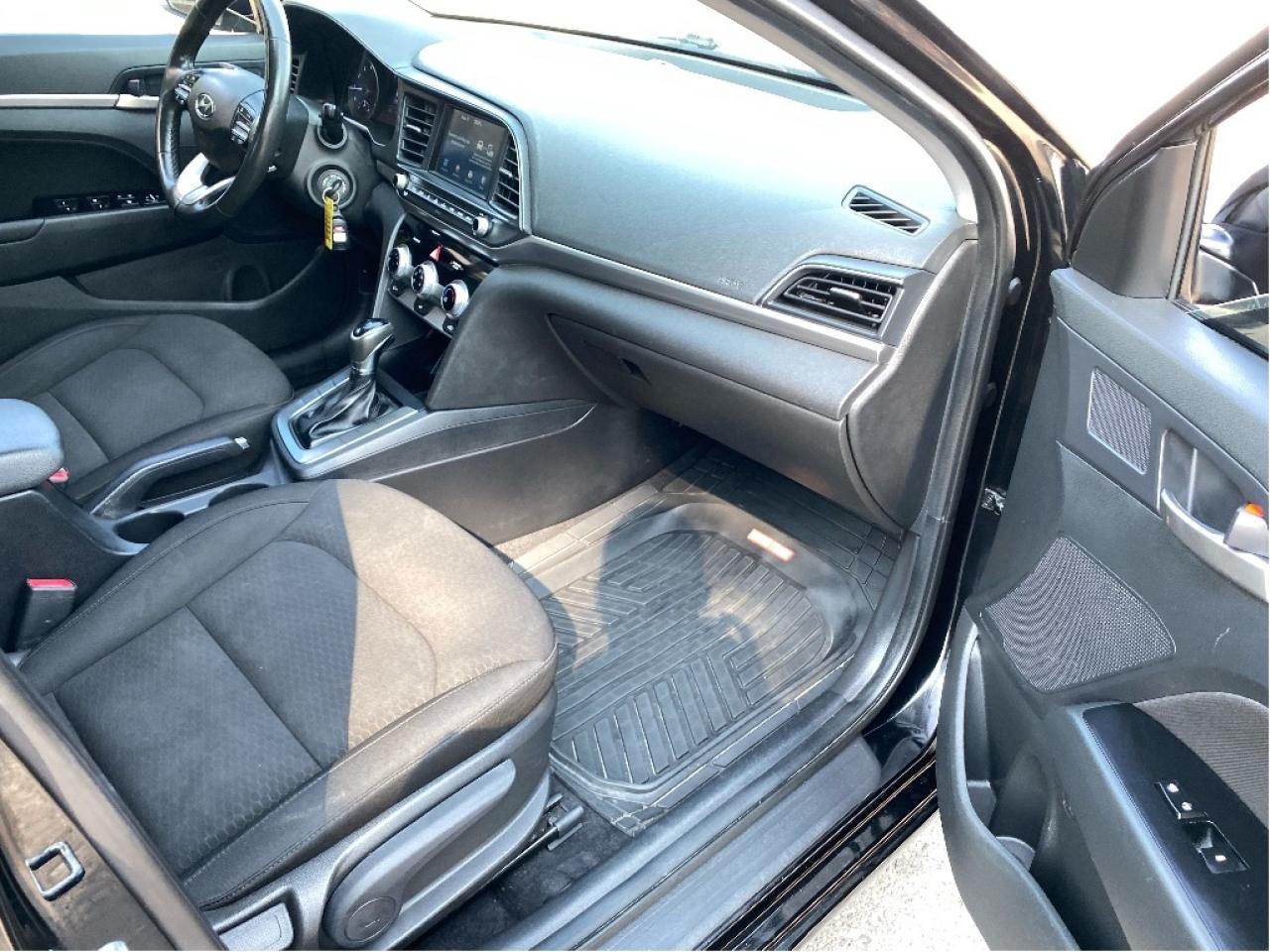 2020 Hyundai Elantra Preferred Photo