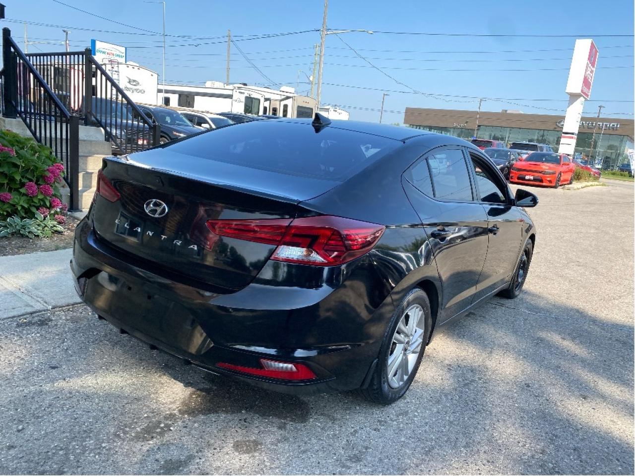 2020 Hyundai Elantra Preferred Photo