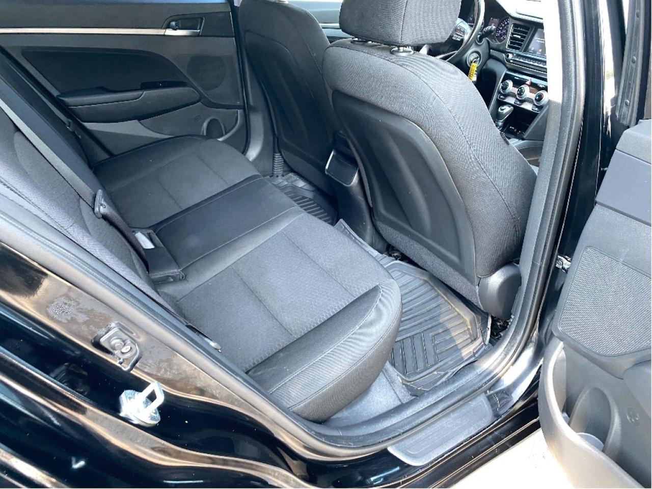 2020 Hyundai Elantra Preferred Photo