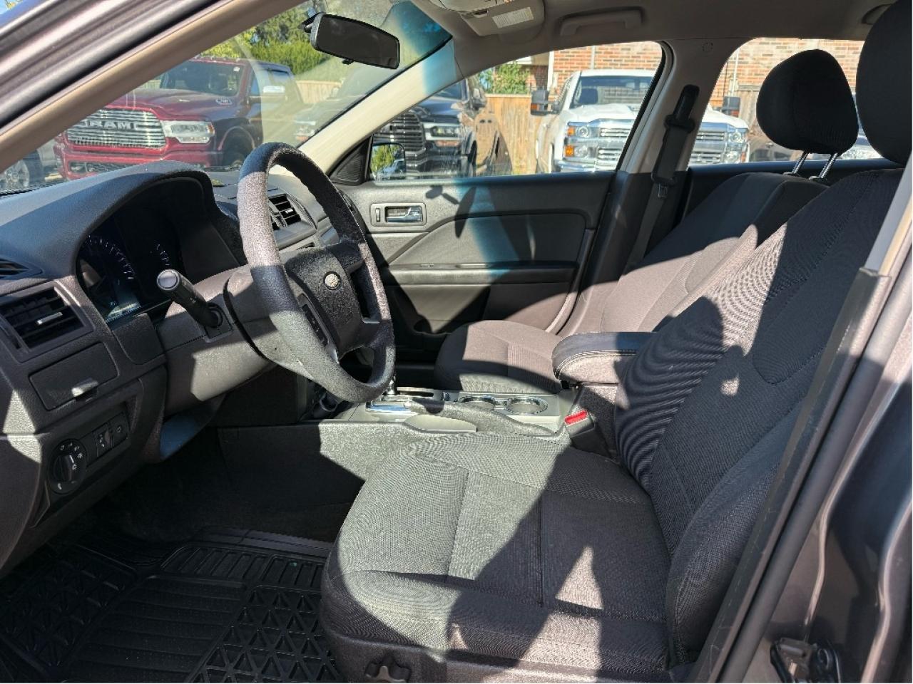 2012 Ford Fusion SE, Low Mileage Photo