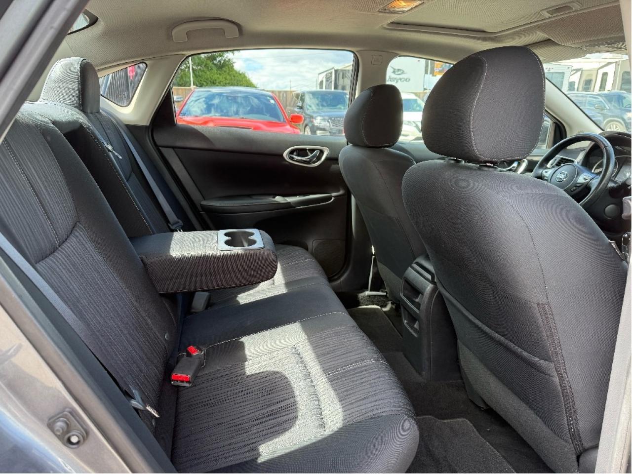 2018 Nissan Sentra S, Low Mileage, No Accident Photo