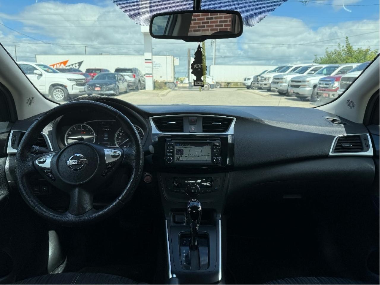 2018 Nissan Sentra S, Low Mileage, No Accident Photo