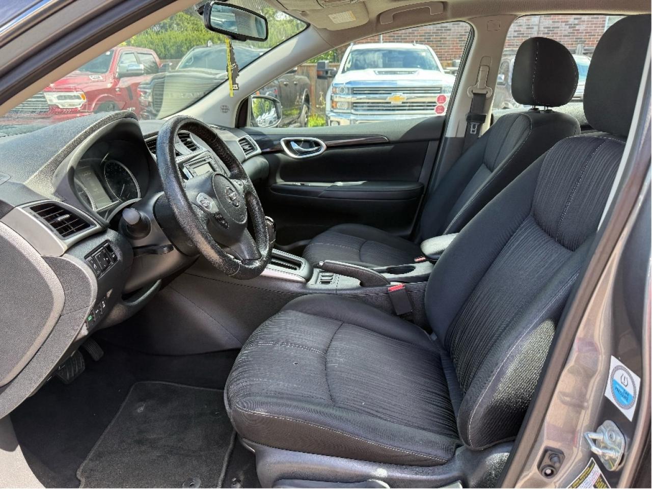 2018 Nissan Sentra S, Low Mileage, No Accident Photo