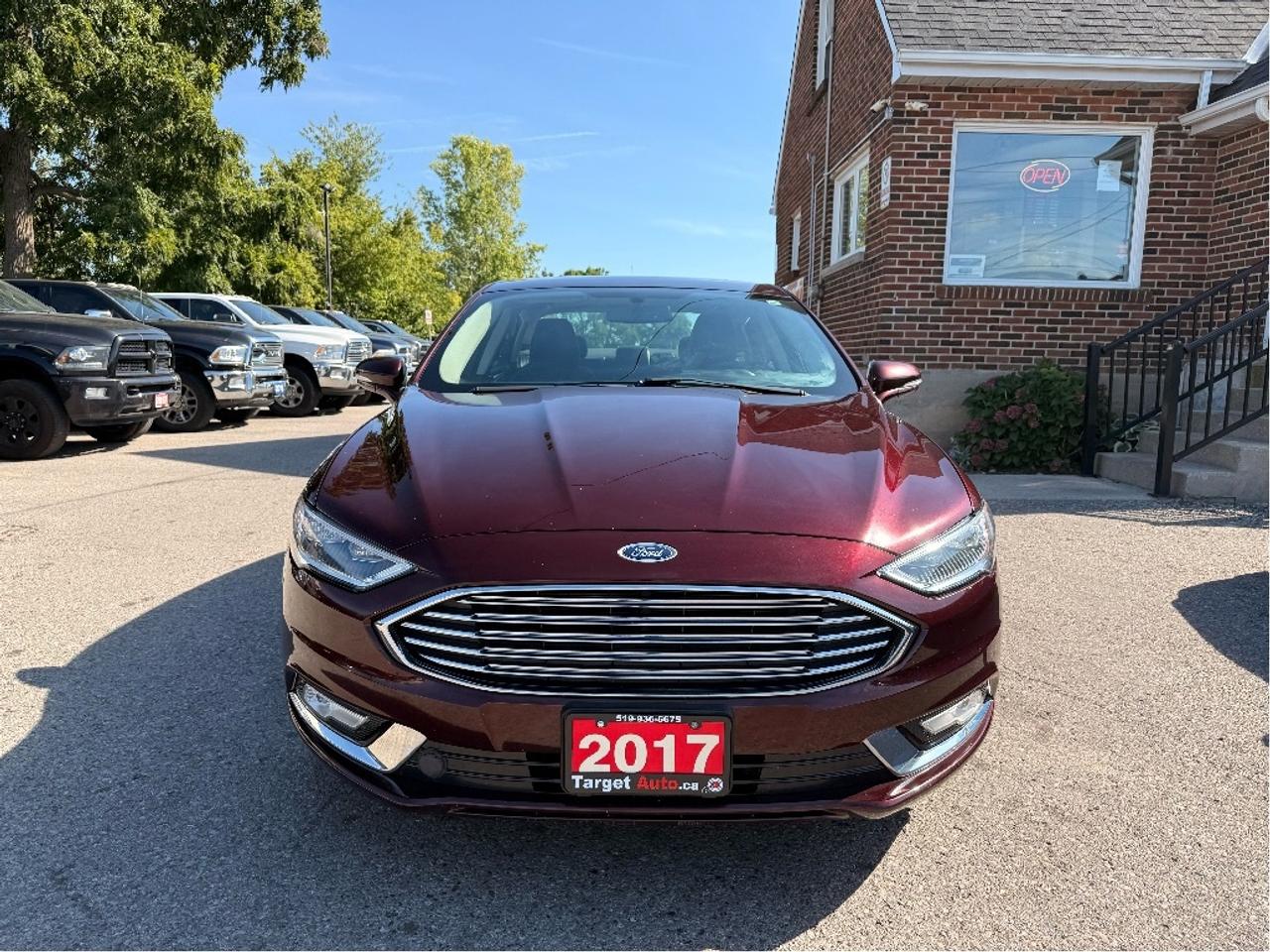 2017 Ford Fusion SE Photo
