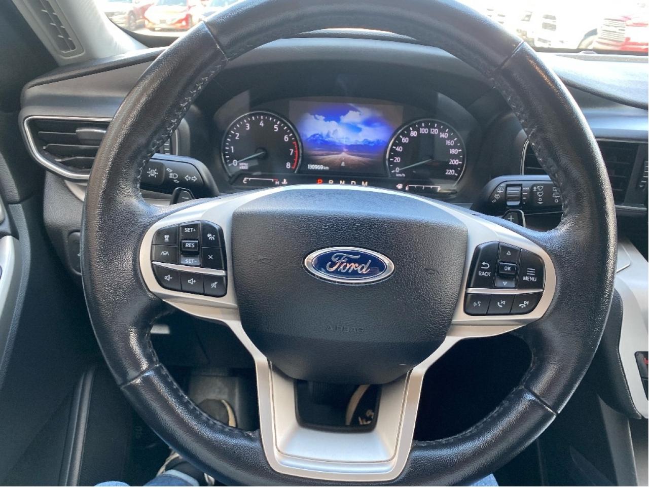 2020 Ford Explorer XLT Photo