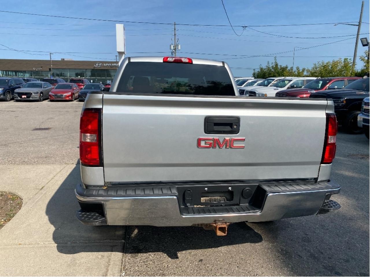 2017 GMC Sierra 1500 SLE Photo