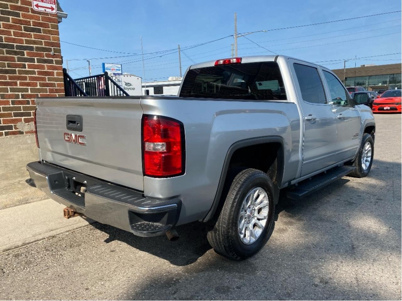 2017 GMC Sierra 1500 SLE Photo
