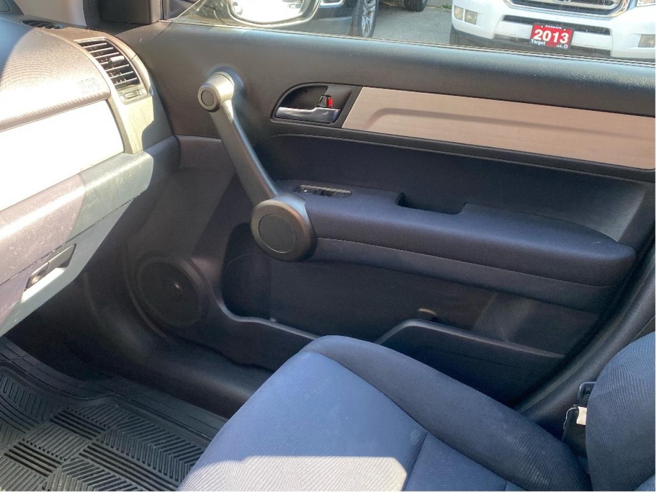 2011 Honda CR-V  Photo