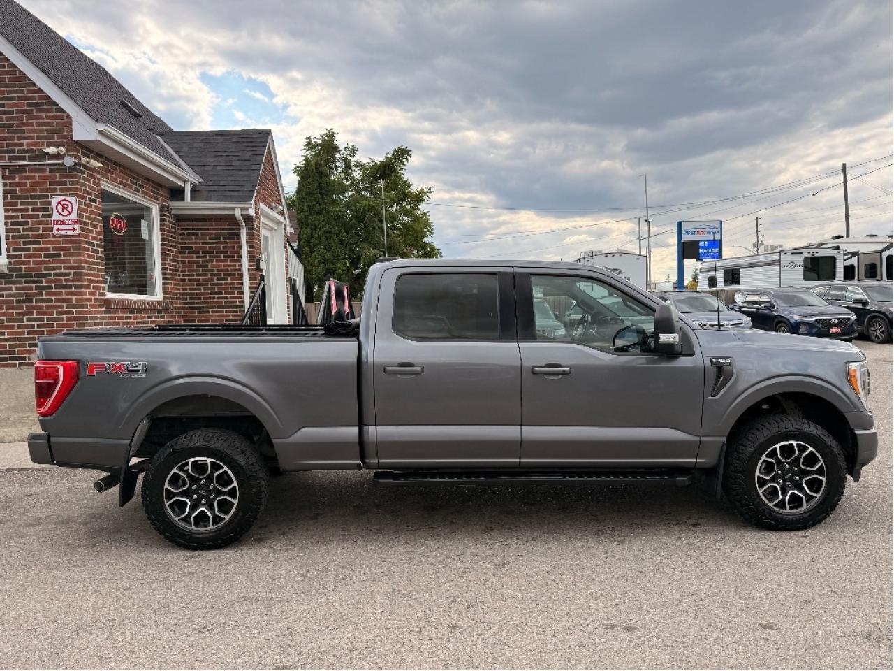 2022 Ford F-150 XLT, FX4, No Accidents Photo