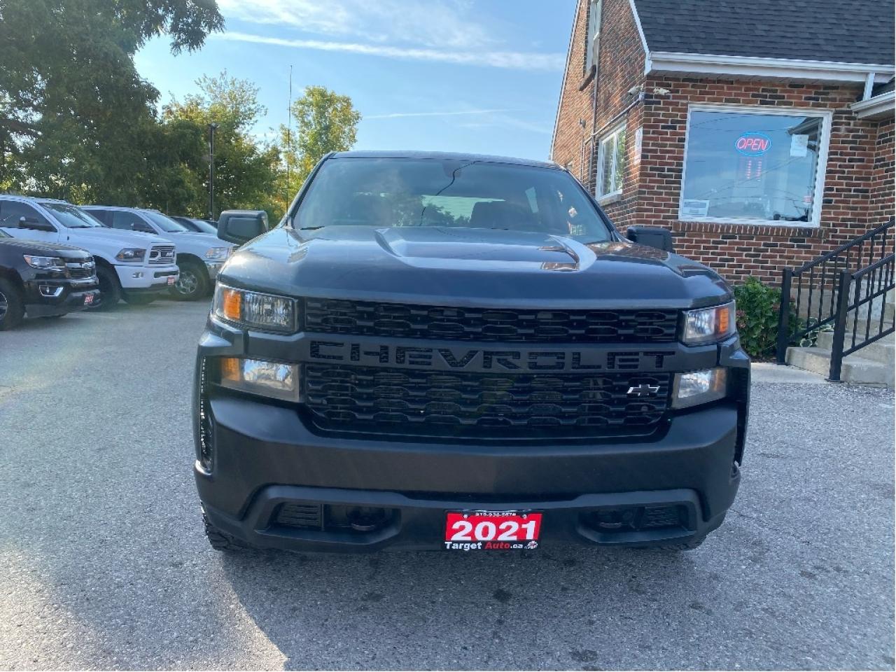 2021 Chevrolet Silverado 1500 No Accidents, Very Well Maintained, Drives Great ! Photo