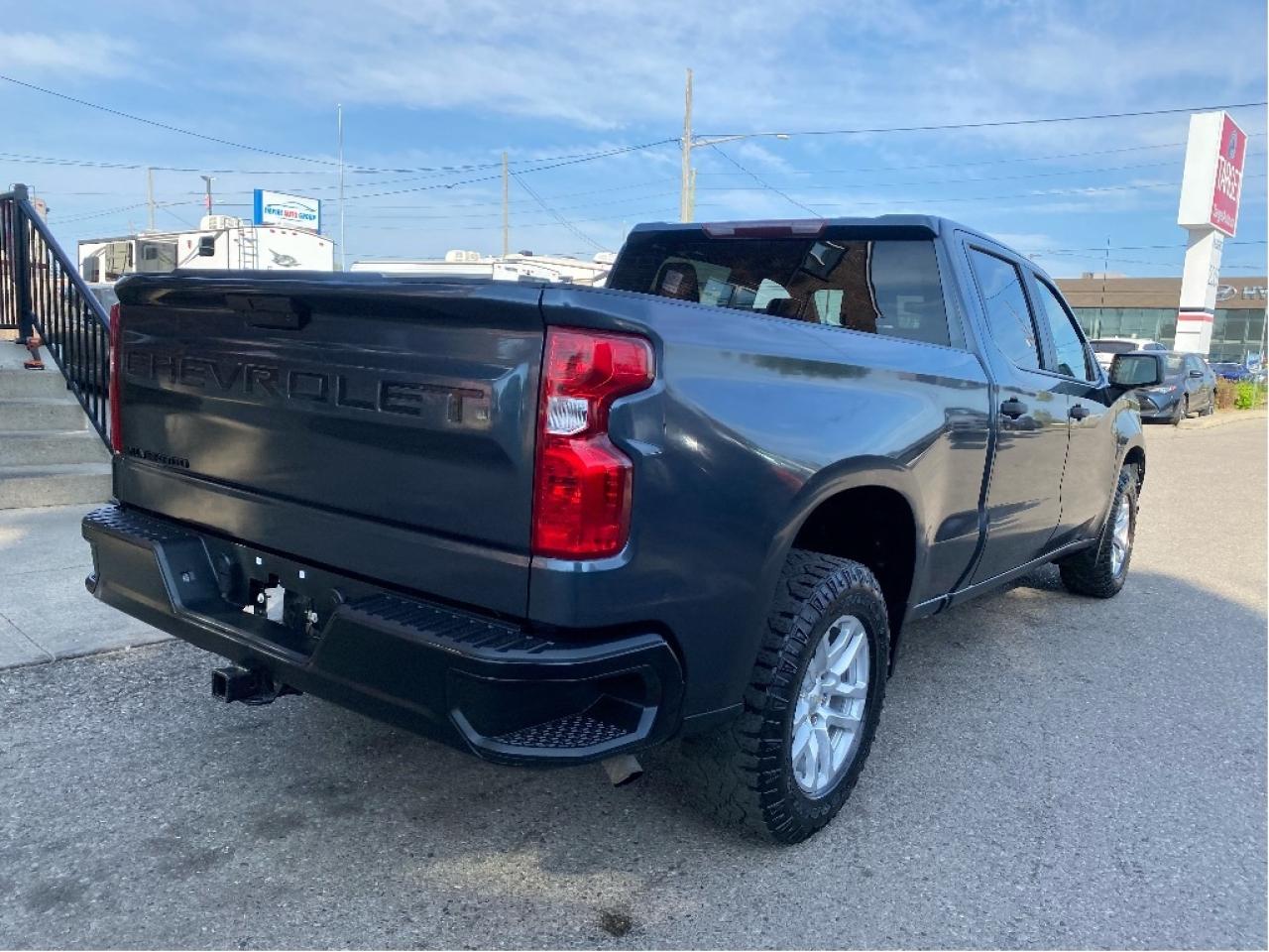 2021 Chevrolet Silverado 1500 No Accidents, Very Well Maintained, Drives Great ! Photo