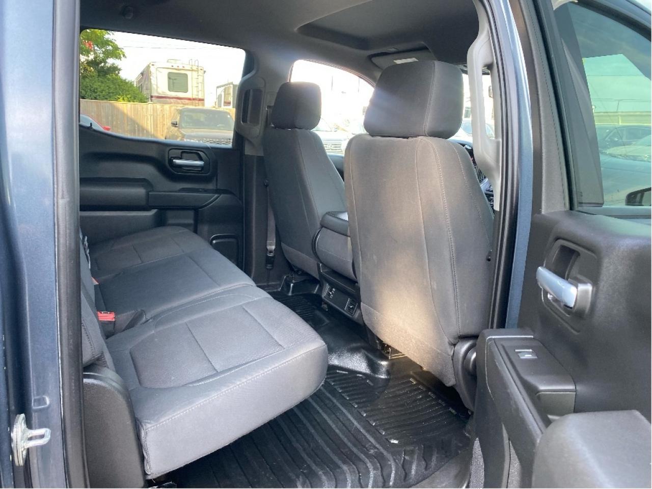 2021 Chevrolet Silverado 1500 No Accidents, Very Well Maintained, Drives Great ! Photo