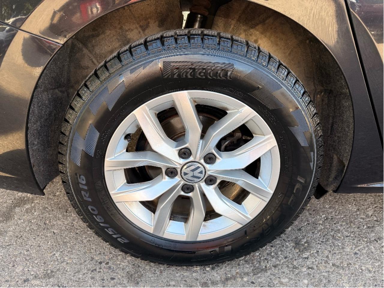 2020 Volkswagen Passat COMFORTLINE Photo