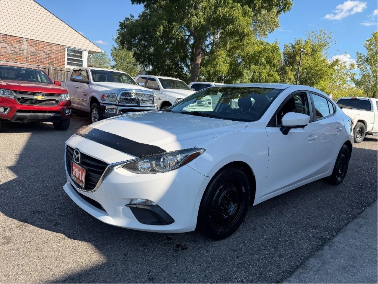2014 Mazda MAZDA3 GX-SKY Photo