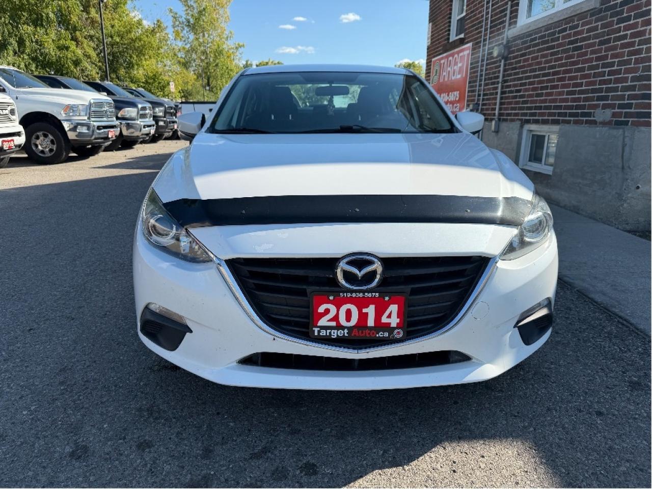 2014 Mazda MAZDA3 GX-SKY Photo