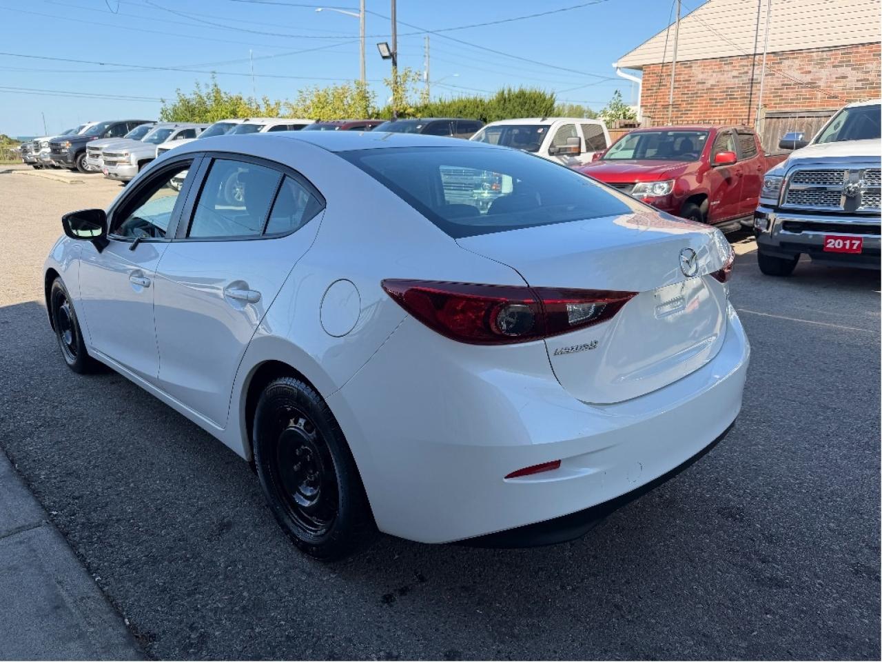 2014 Mazda MAZDA3 GX-SKY Photo