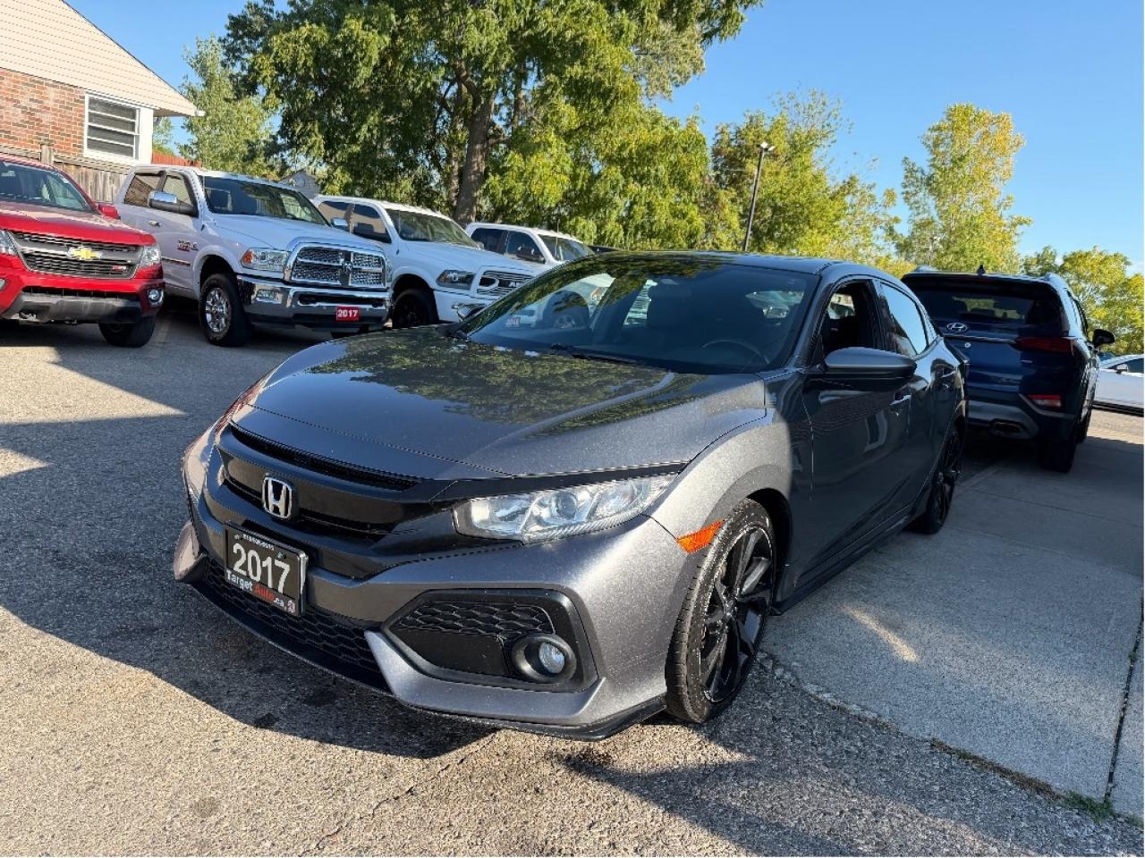 2017 Honda Civic Hatchback Sport Photo