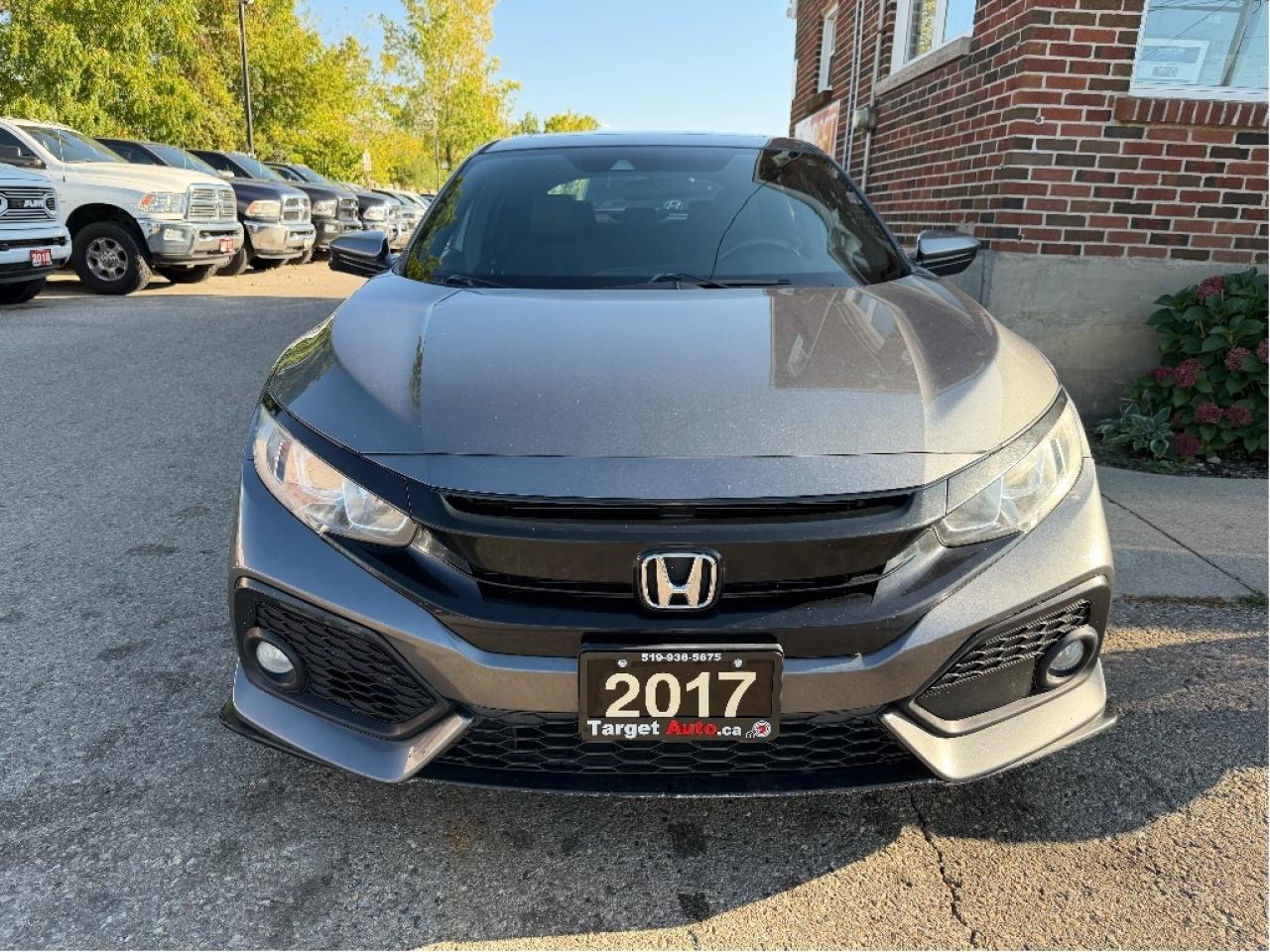 2017 Honda Civic Hatchback Sport Photo