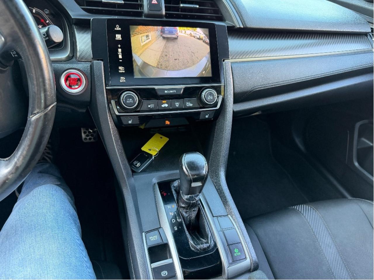 2017 Honda Civic Hatchback Sport Photo