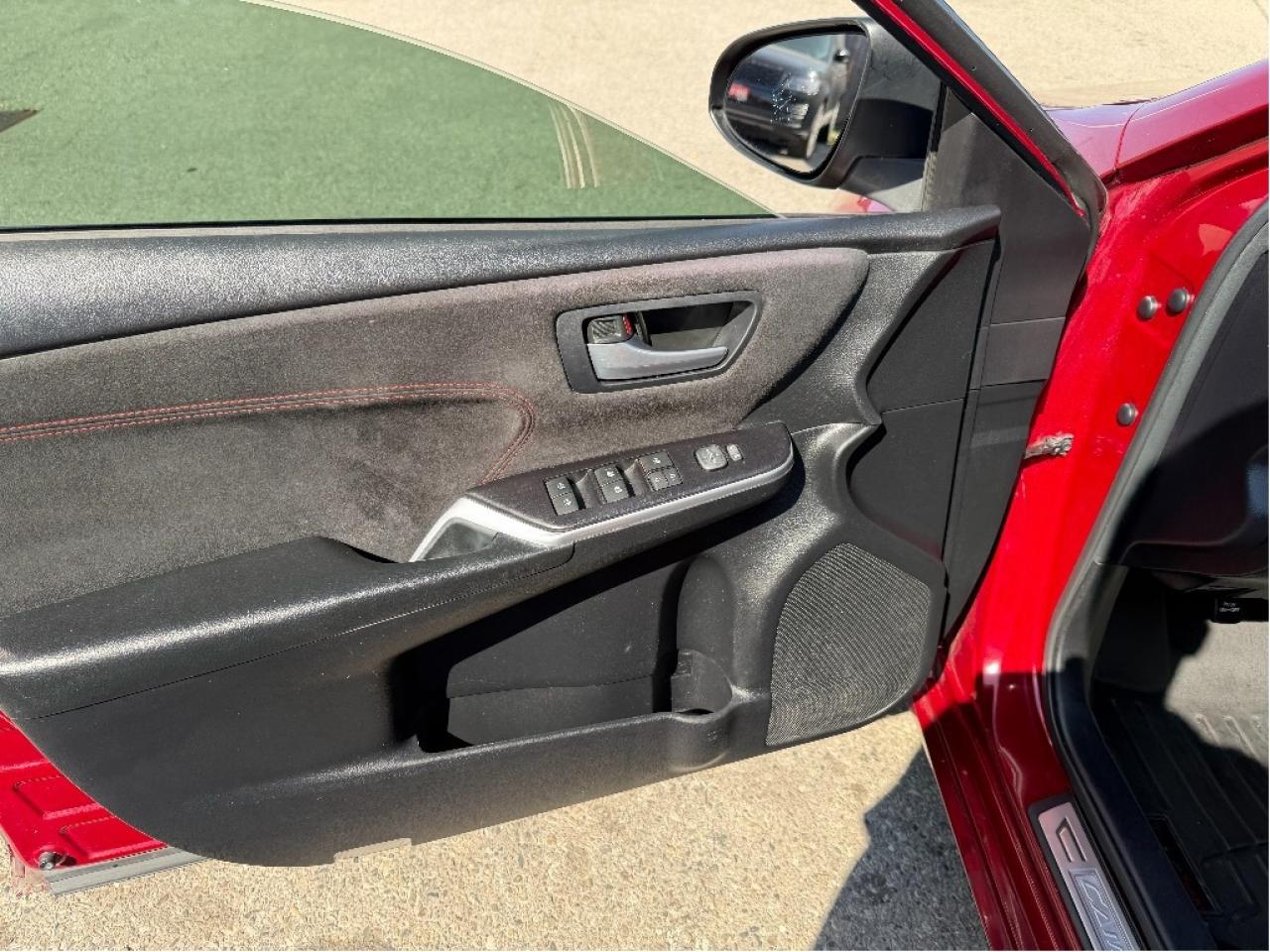 2015 Toyota Camry XSE, Very Well Maintained Photo