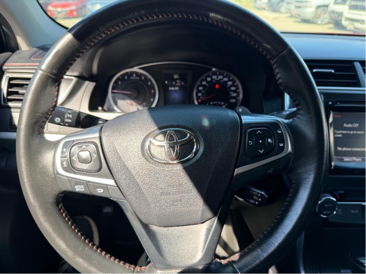 2015 Toyota Camry XSE, Very Well Maintained Photo