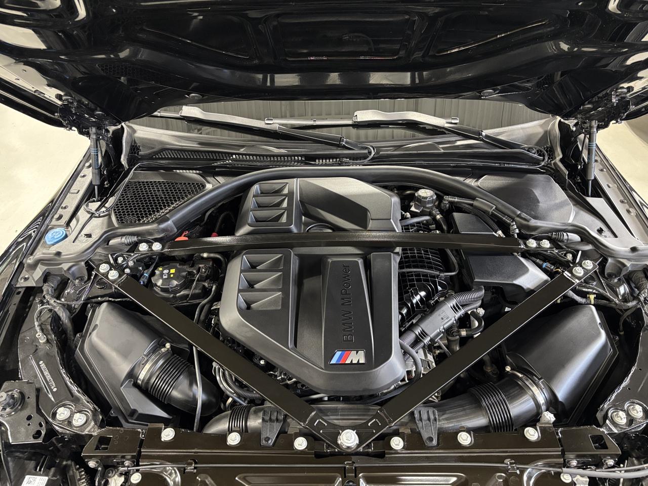 2025 BMW M4 Competition|COUPE|XDRIVE|AWD|CARBONROOF|REDSEATS|+ - Photo #4