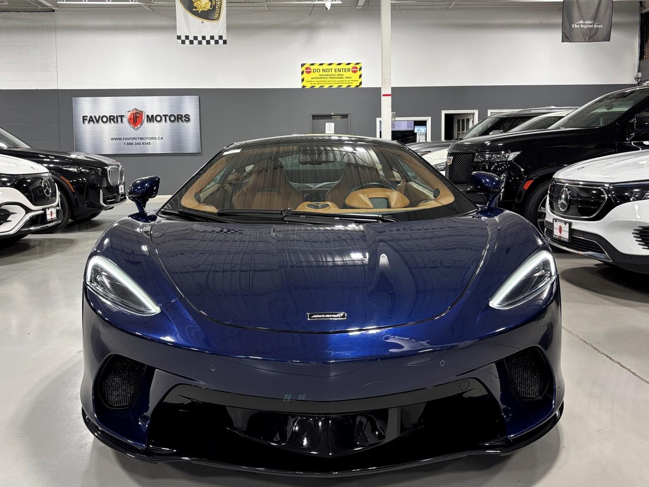 2020 McLaren GT COUPE | RWD | ELECTROCHROMIC ROOF | DIHEDRAL DOORS - Photo #2