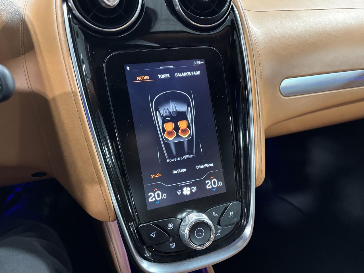 2020 McLaren GT COUPE | RWD | ELECTROCHROMIC ROOF | DIHEDRAL DOORS - Photo #35