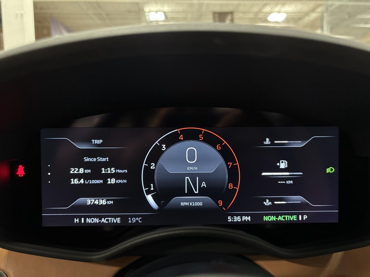 2020 McLaren GT COUPE | RWD | ELECTROCHROMIC ROOF | DIHEDRAL DOORS - Photo #41