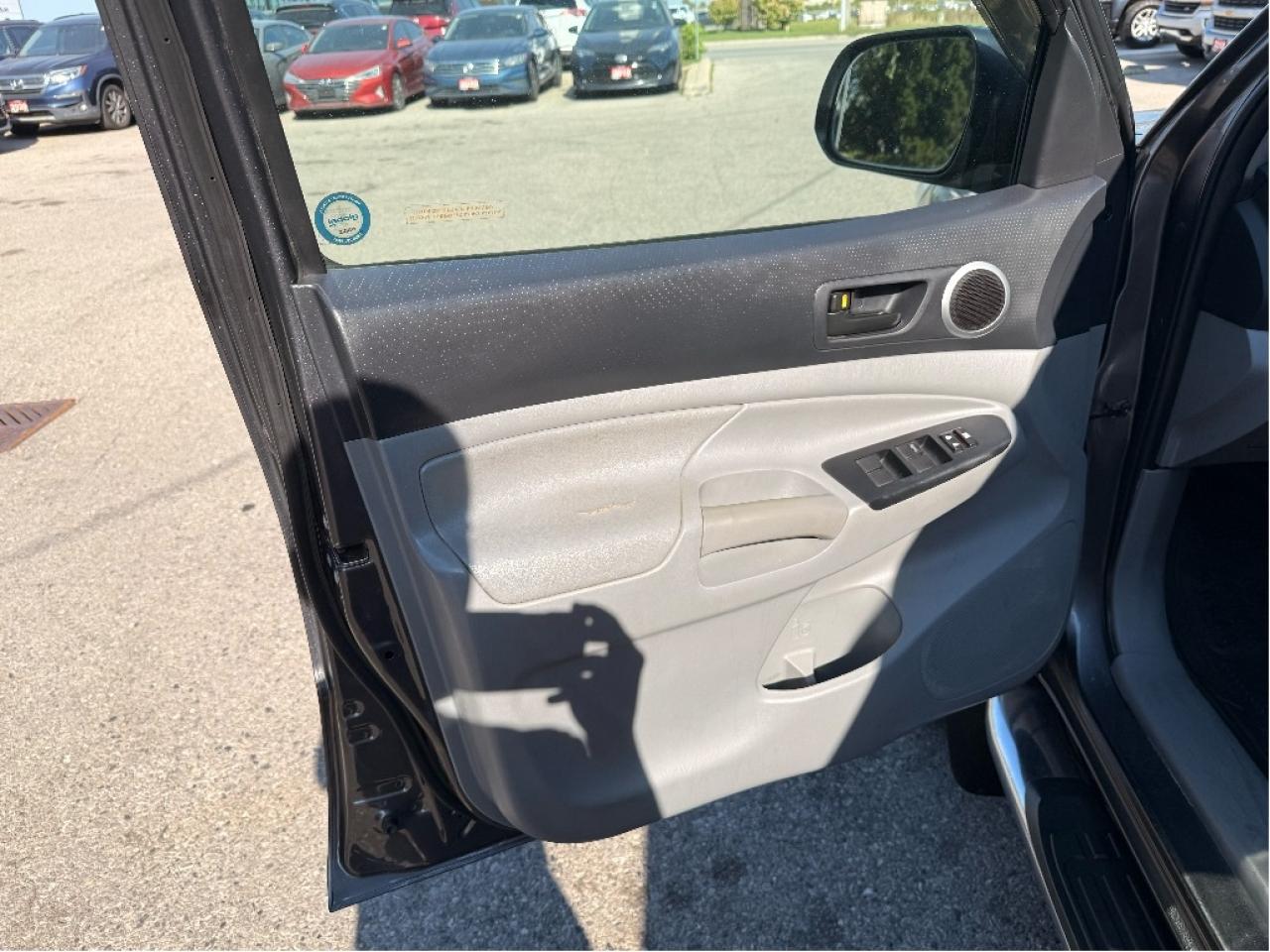 2013 Toyota Tacoma TRD, Rare Manual, Short Box, Very Well Maintained Photo