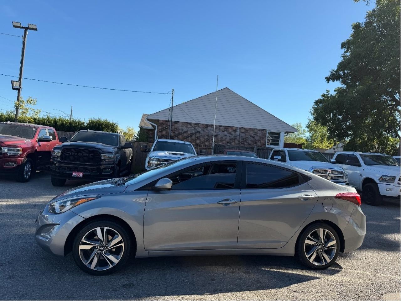 2016 Hyundai Elantra GLS Photo
