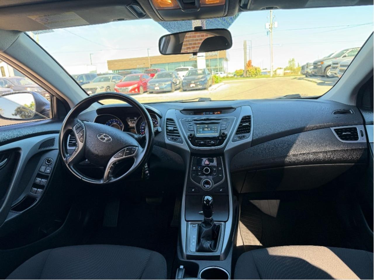 2016 Hyundai Elantra GLS Photo