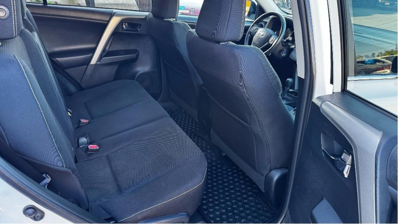 2016 Toyota RAV4 XLE, Mint Condition, Drives Great !! Photo