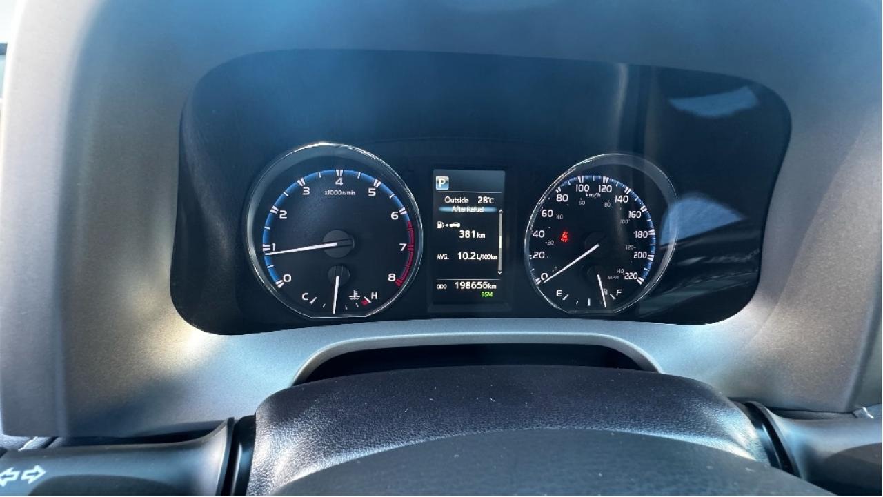 2016 Toyota RAV4 XLE, Mint Condition, Drives Great !! Photo