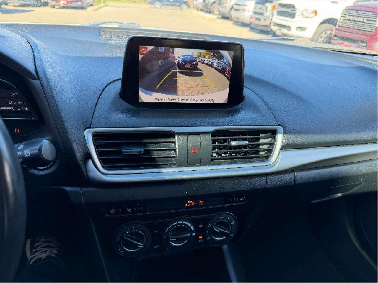 2017 Mazda MAZDA3 GS, Well Maintained, Drives Great !! Photo