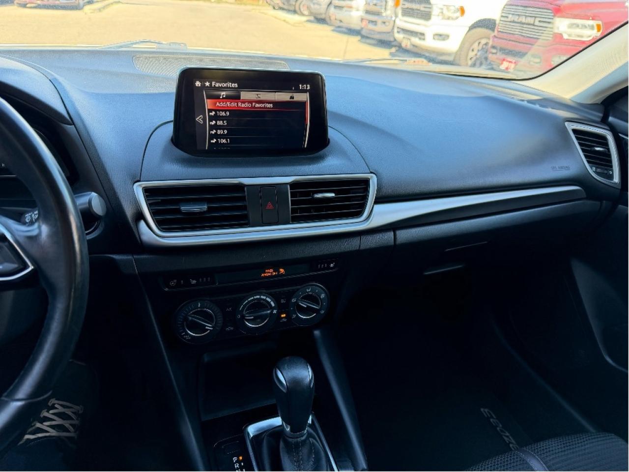 2017 Mazda MAZDA3 GS, Well Maintained, Drives Great !! Photo