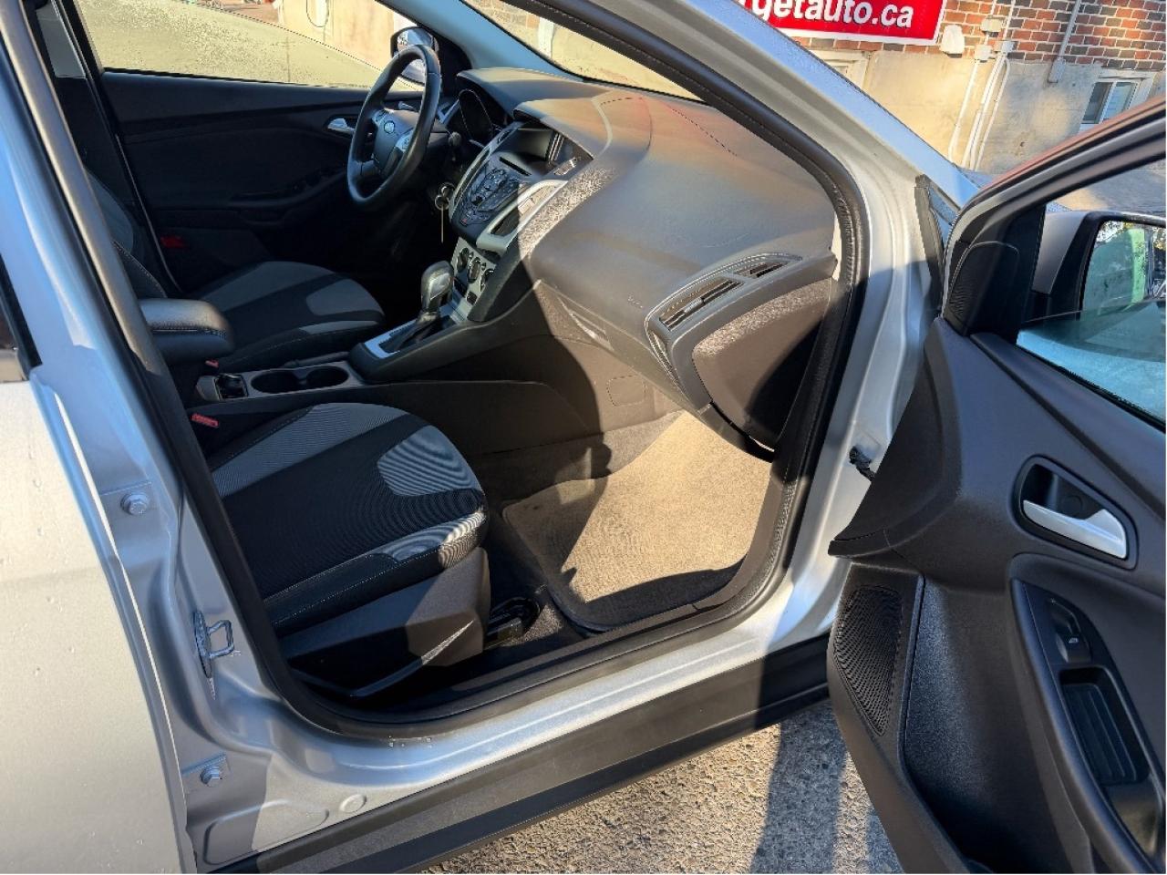 2014 Ford Focus SE, Two Sets of Tires W Rims, Drives Great !! Photo