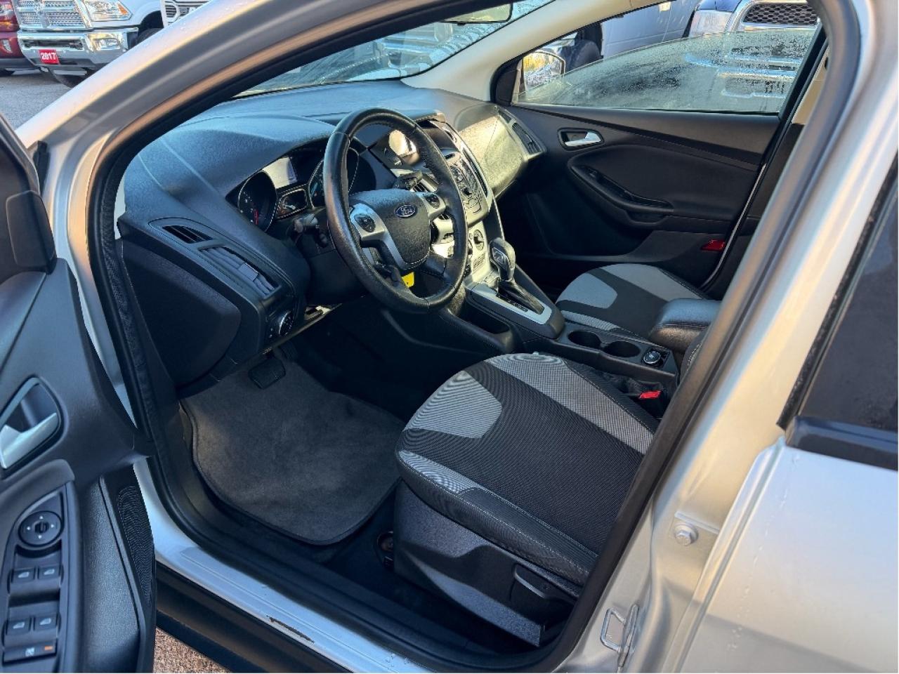 2014 Ford Focus SE, Two Sets of Tires W Rims, Drives Great !! Photo