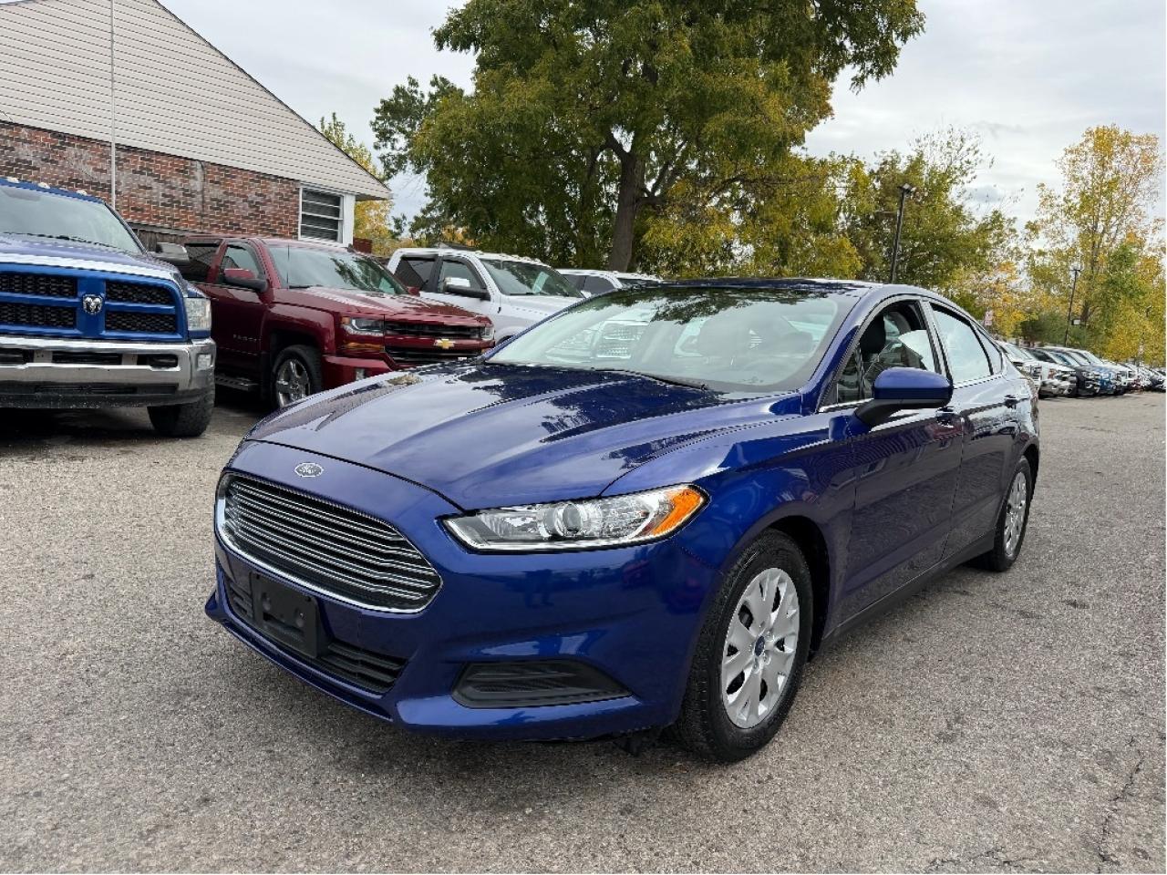 2013 Ford Fusion Very Low Kms, Very Well Maintained Photo