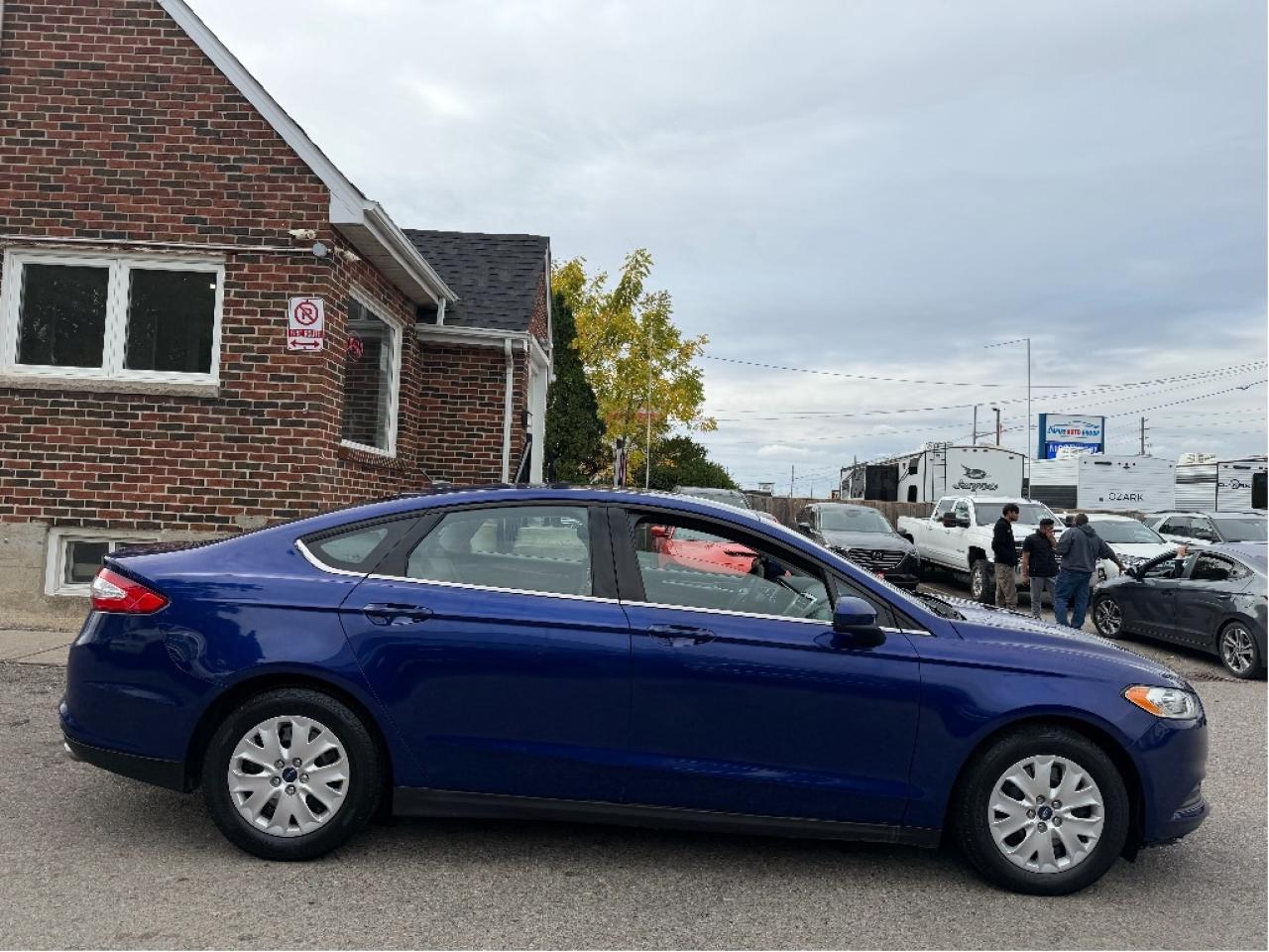 2013 Ford Fusion Very Low Kms, Very Well Maintained Photo